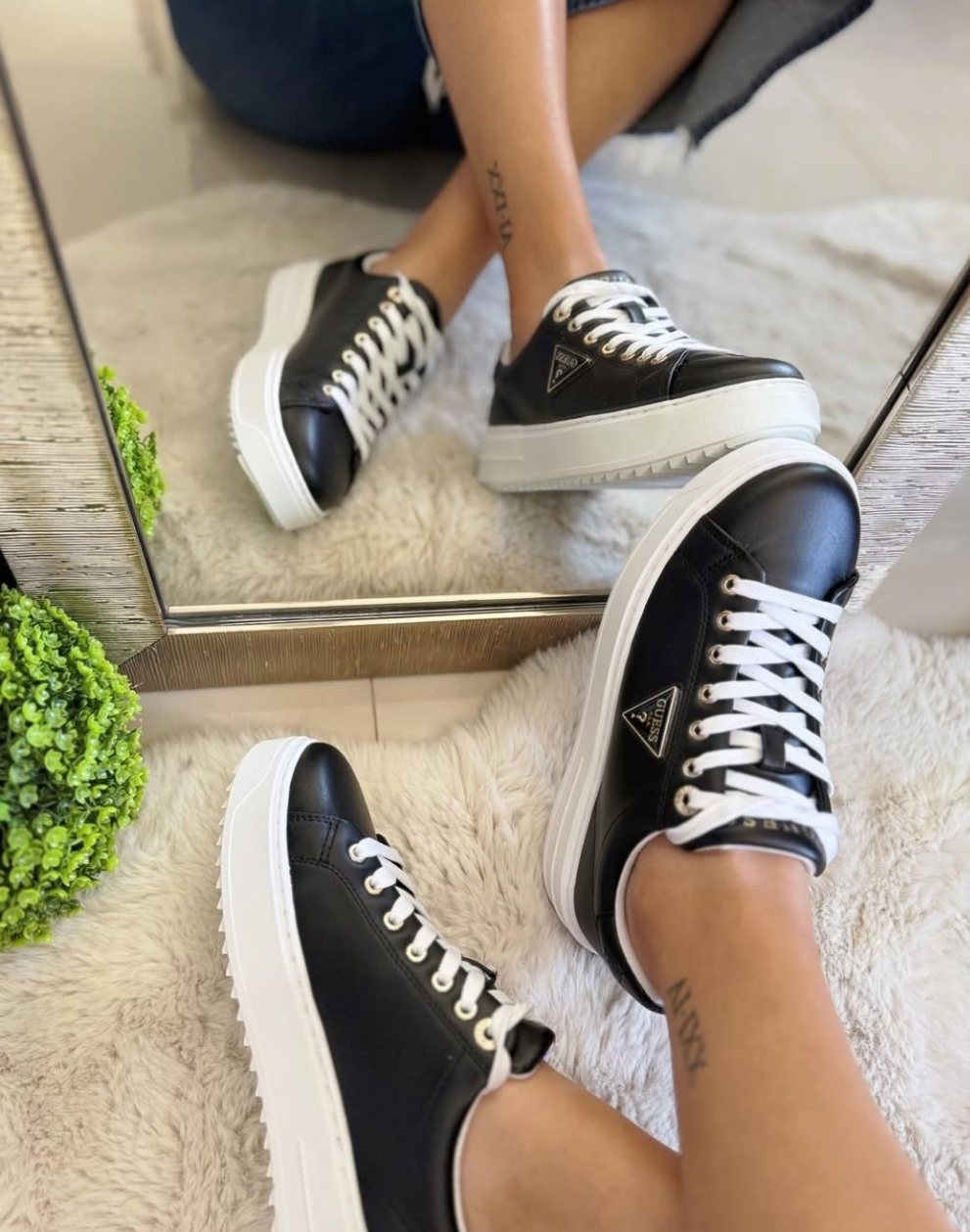 Zapatilla Guess talla 6