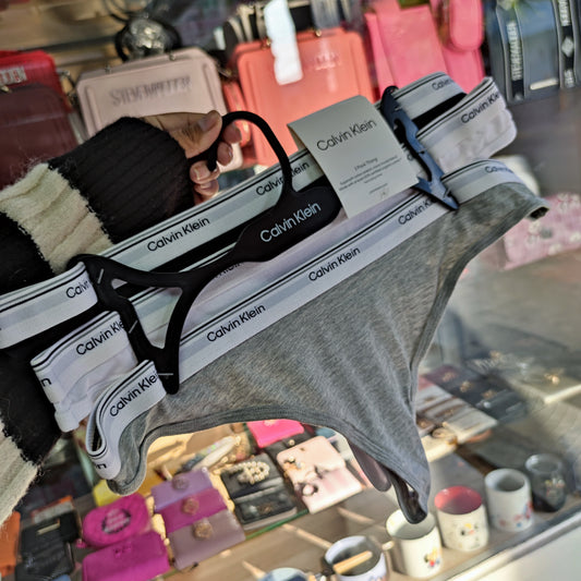 Lenceria colales Calvin Klein talla L