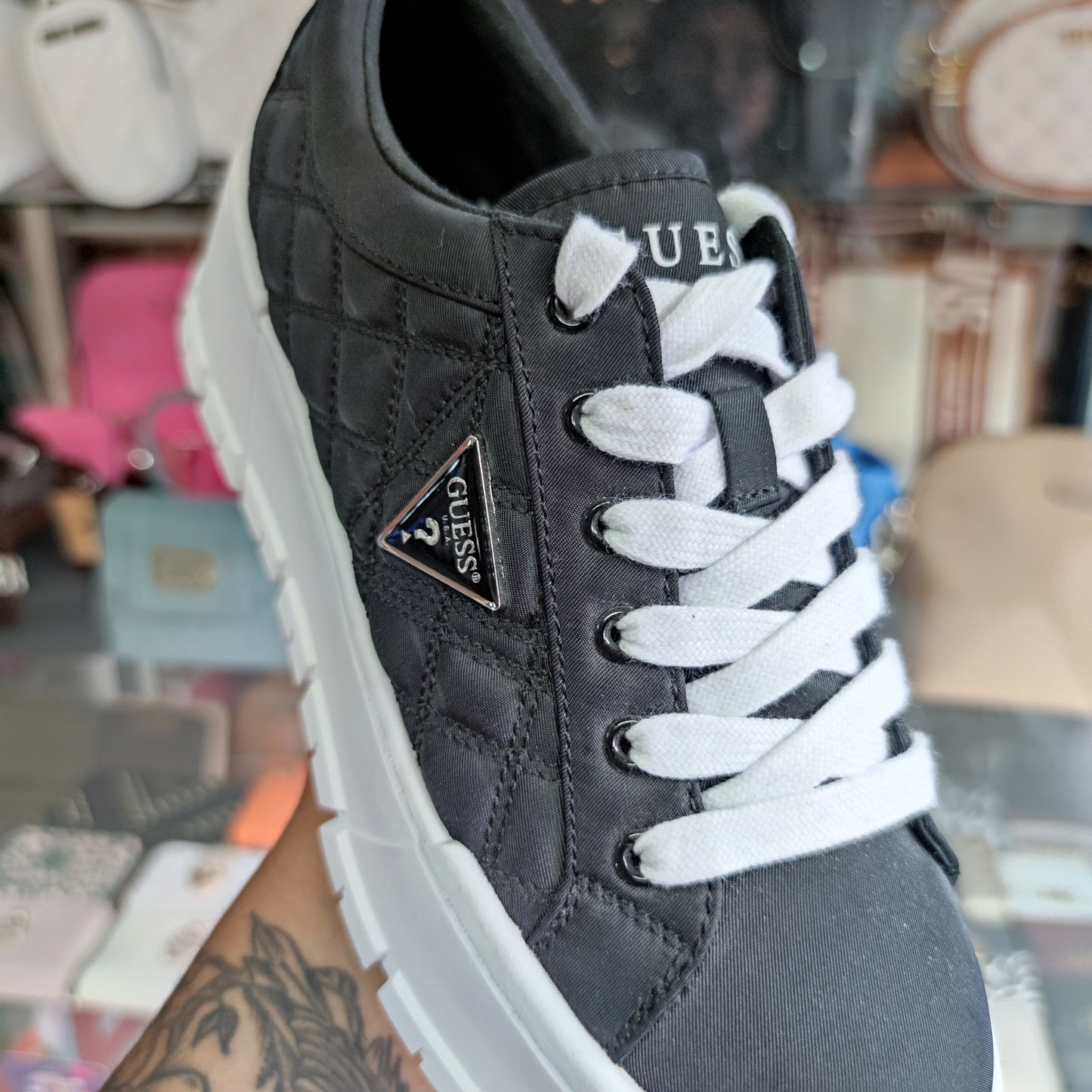 Zapatilla Guess talla 38