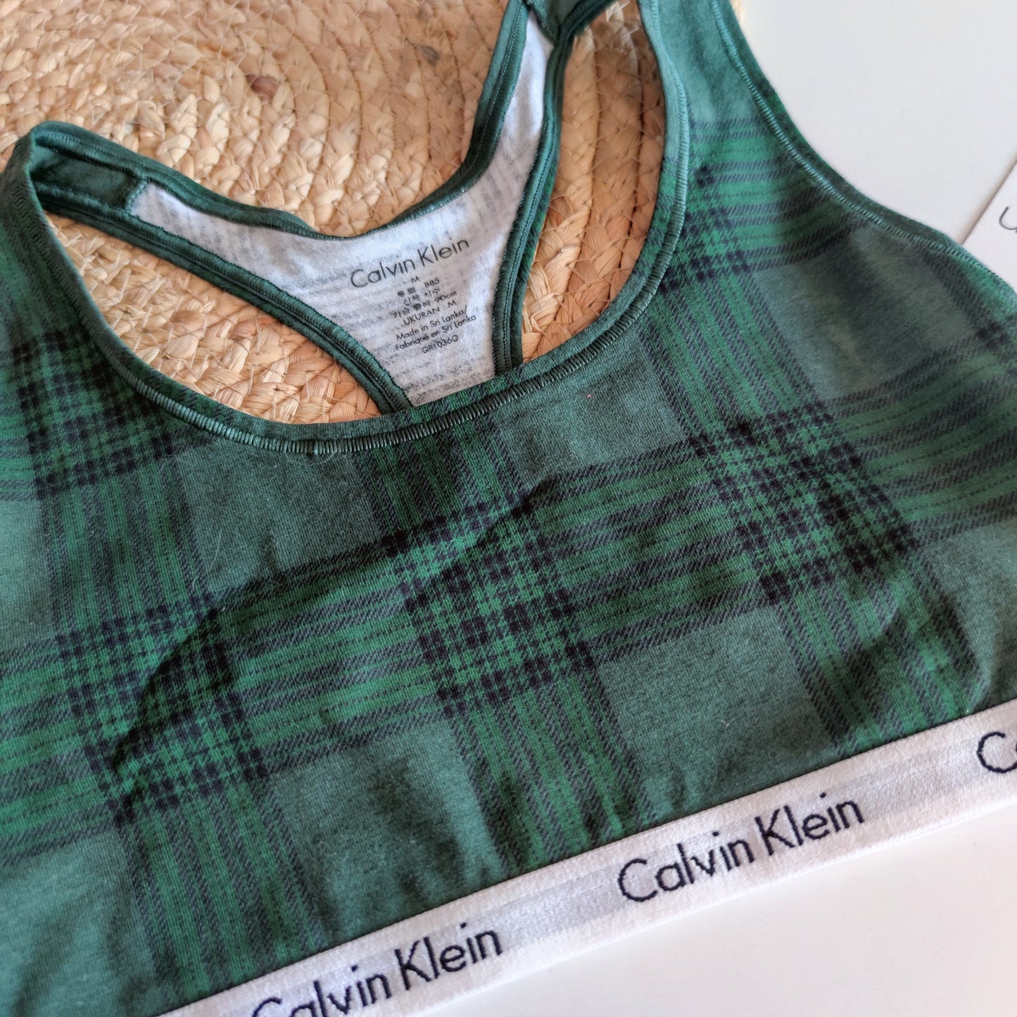 Bralette Calvin Klein talla M