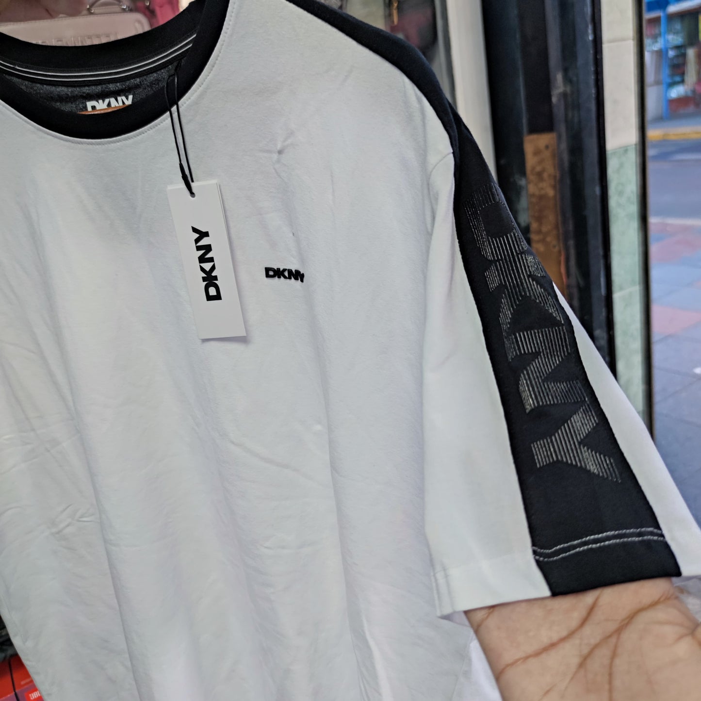 Polera DKNY talla XL