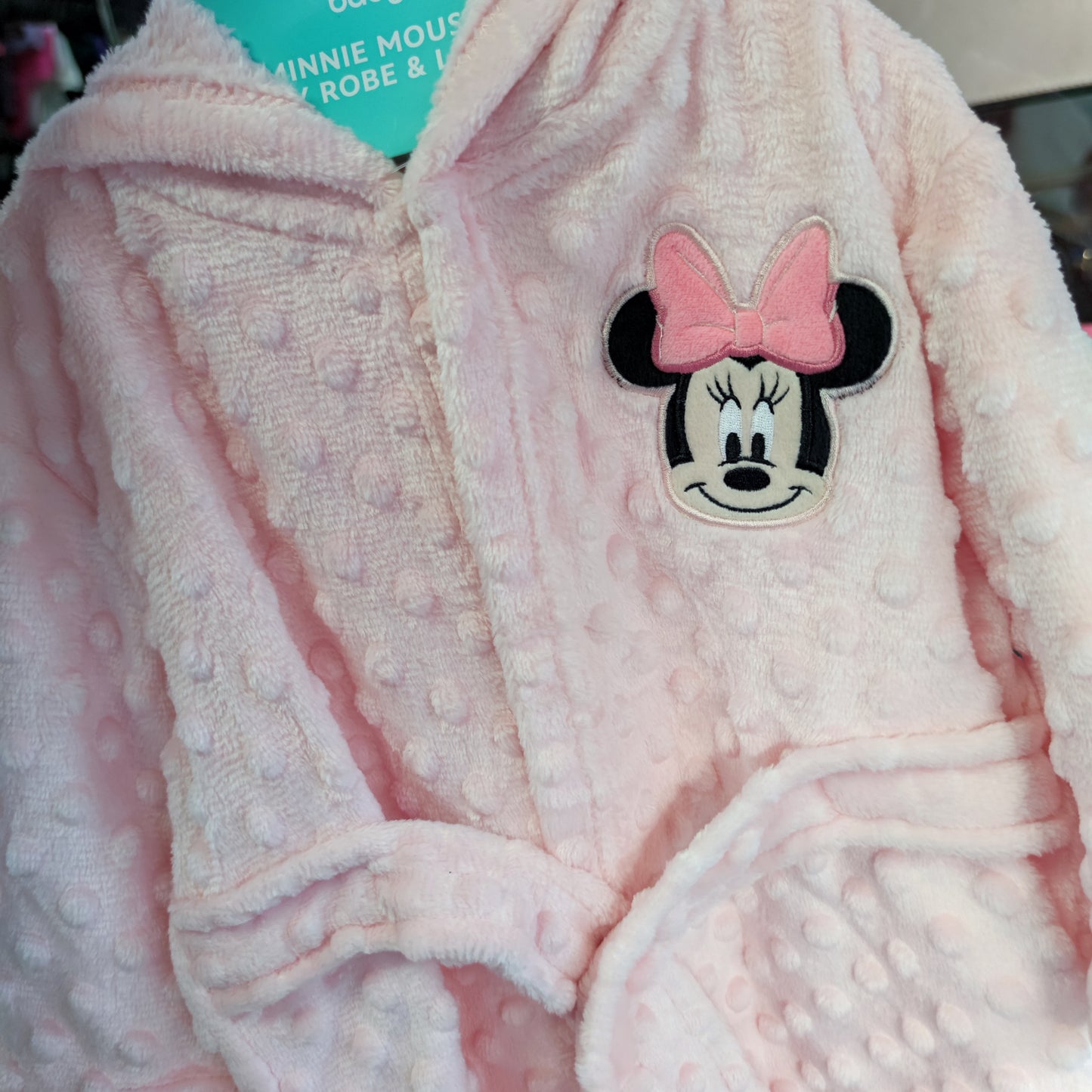 Bata Minnie mouse talla 0/12 meses