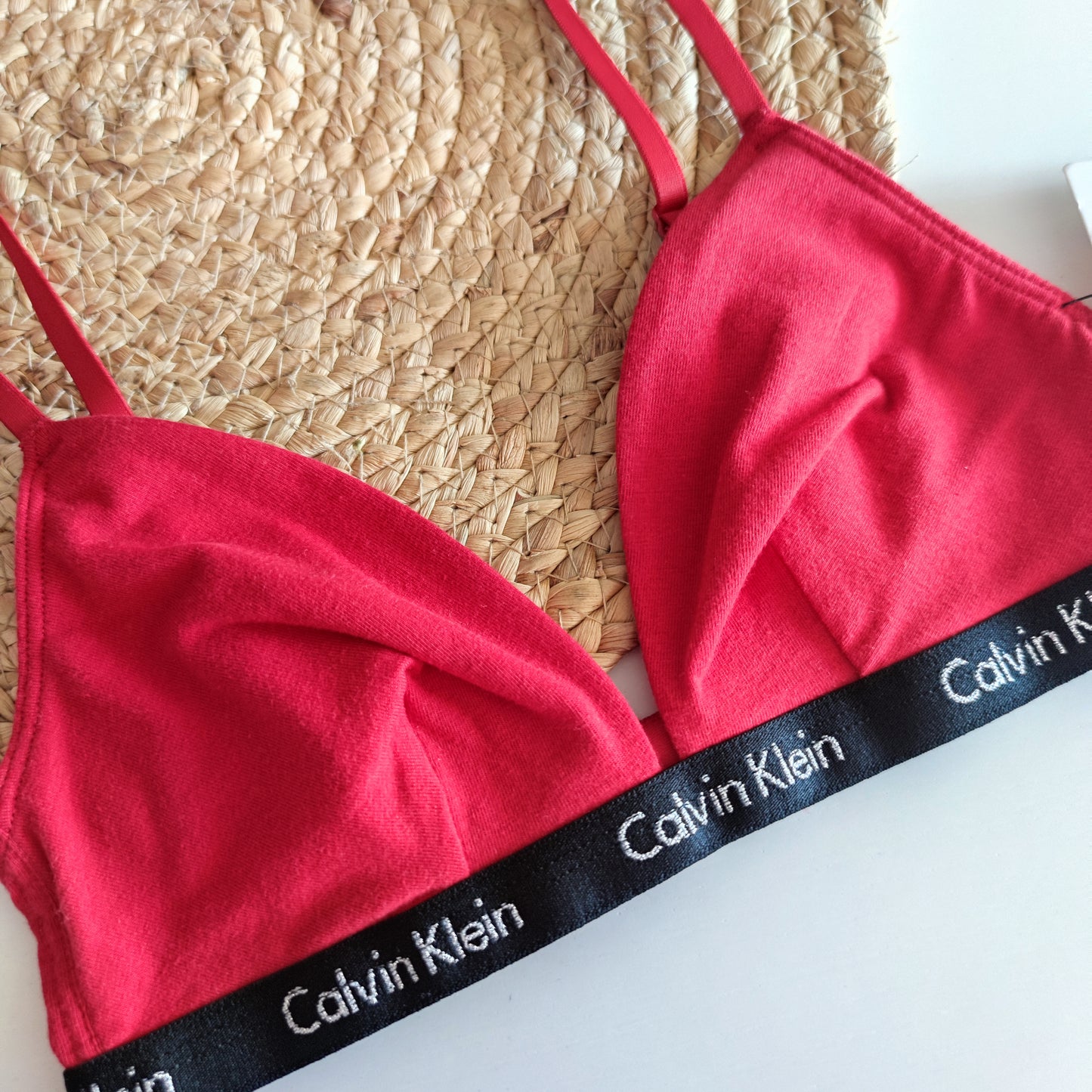 Bralette Calvin Klein talla S