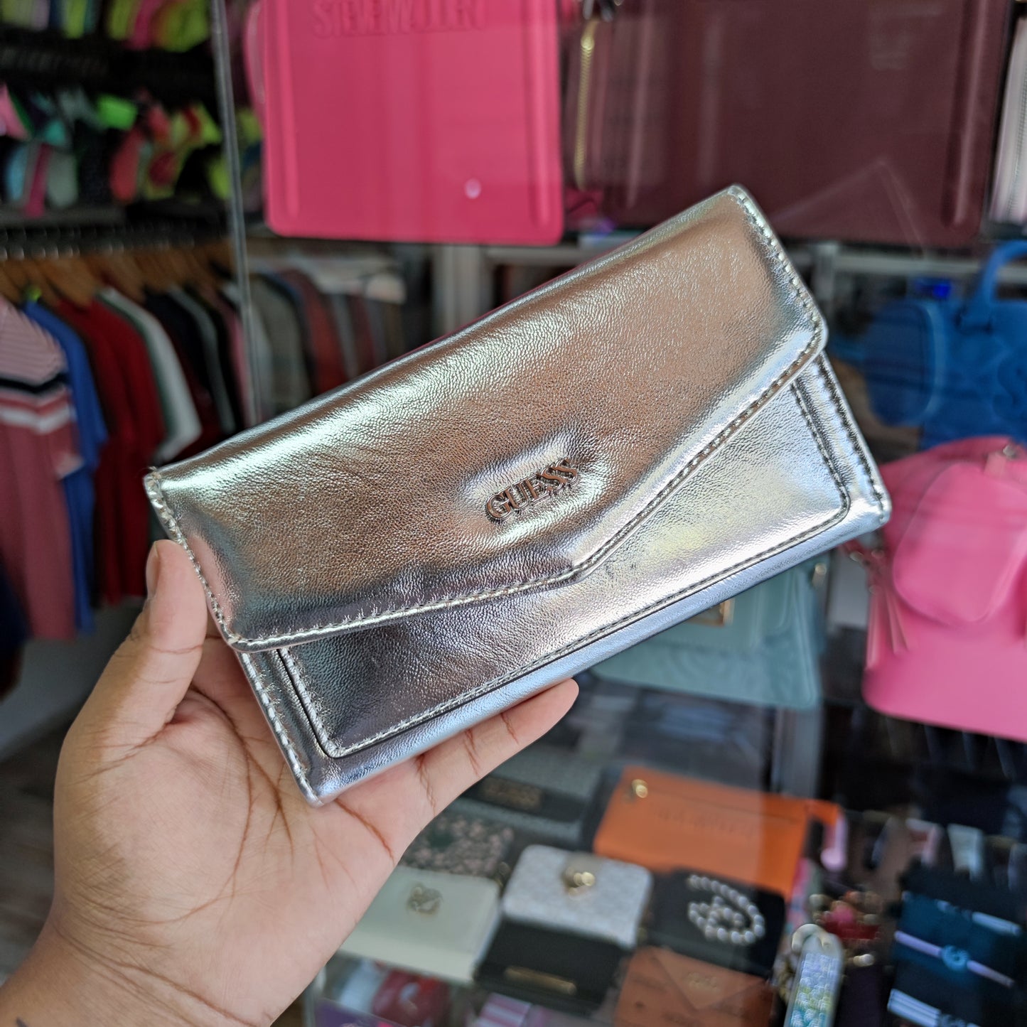 Billetera Guess