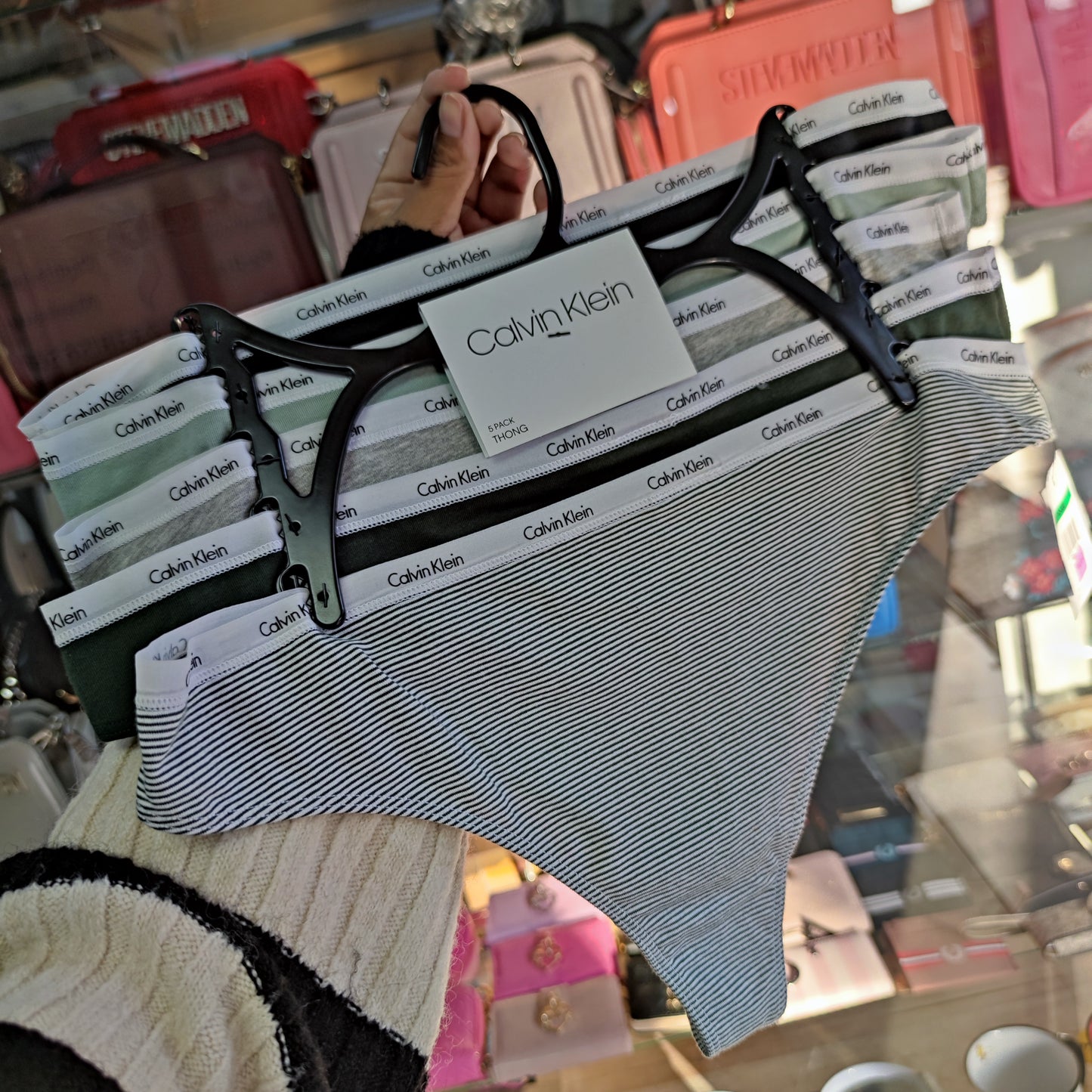 Lenceria colales Calvin Klein talla L