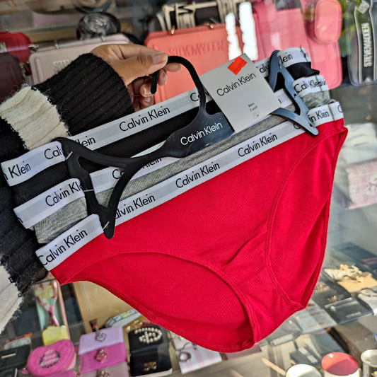 Lenceria Calvin Klein talla M