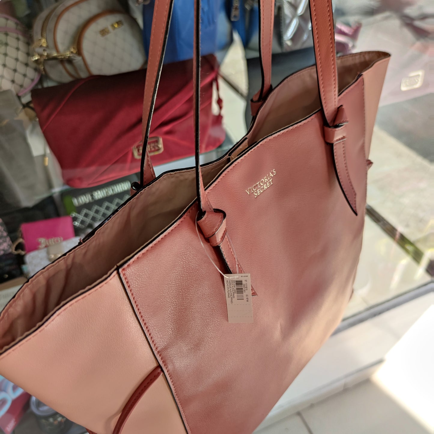 Tote Victorias secret (detalle)