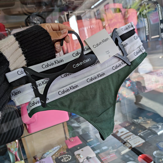 Lenceria colales Calvin Klein talla M