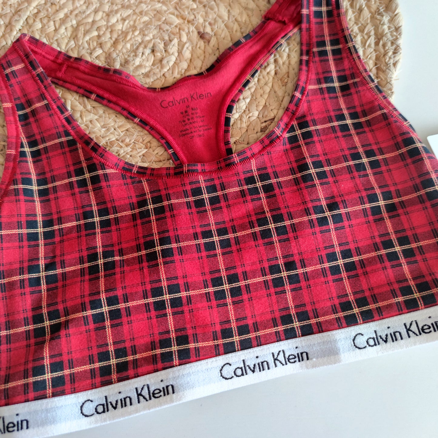 Bralette Calvin Klein talla M