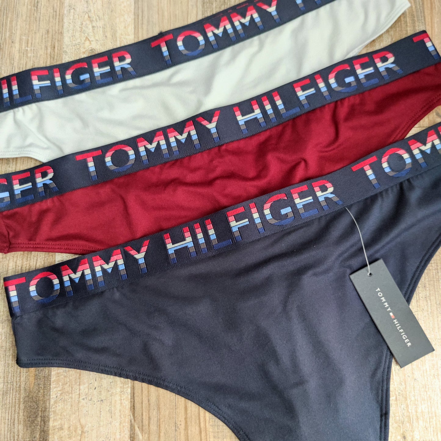 Lencería colales Tommy Hilfiger talla XL