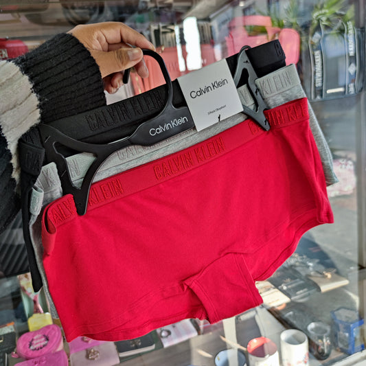 Lenceria Calvin Klein talla M