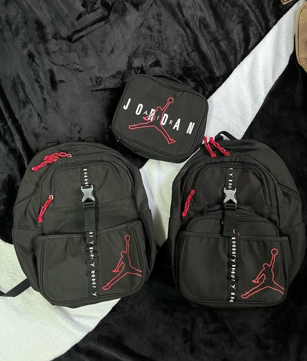 Mochila + lonchera Jordan