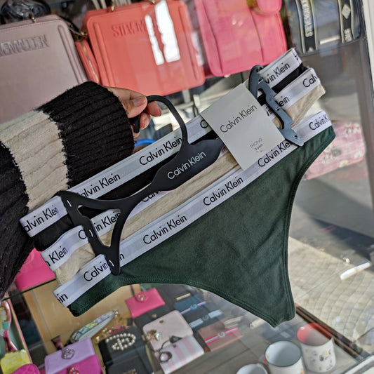 Lenceria colales Calvin Klein talla M