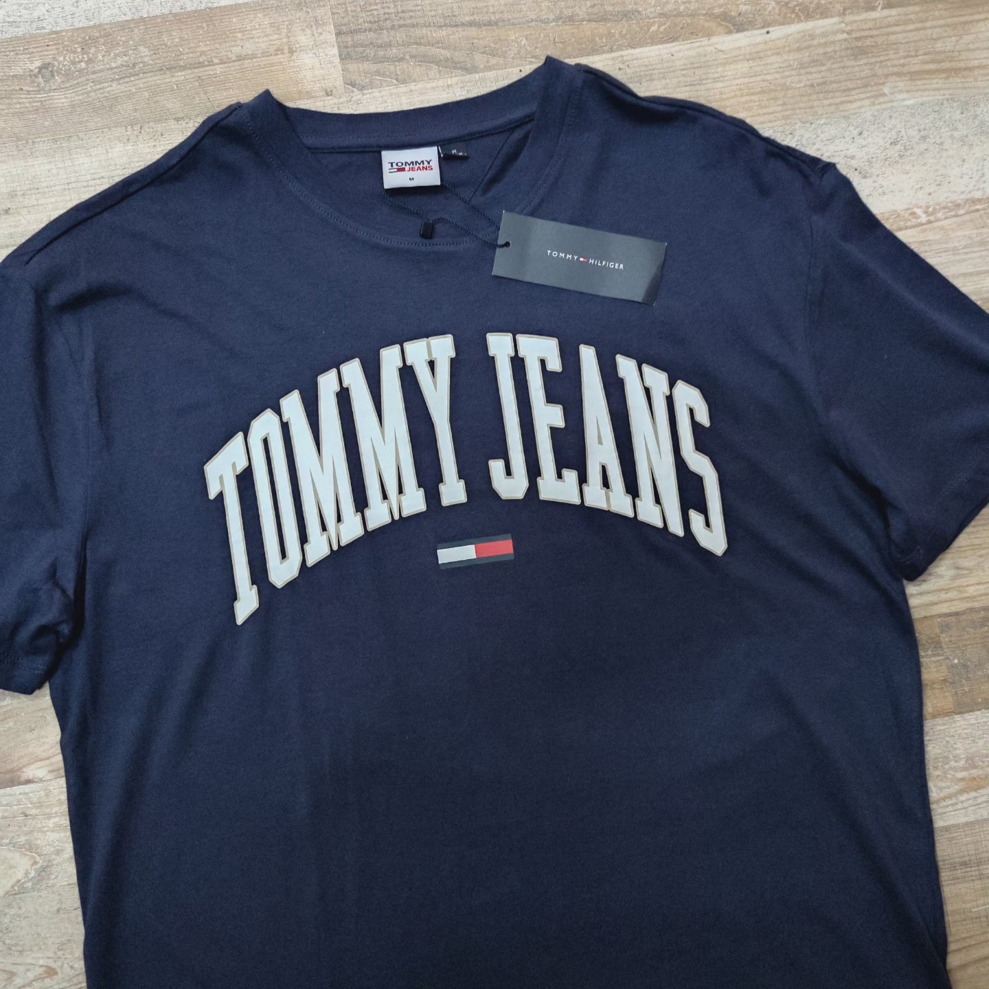 Polera hombre Tommy Jeans talla M-L