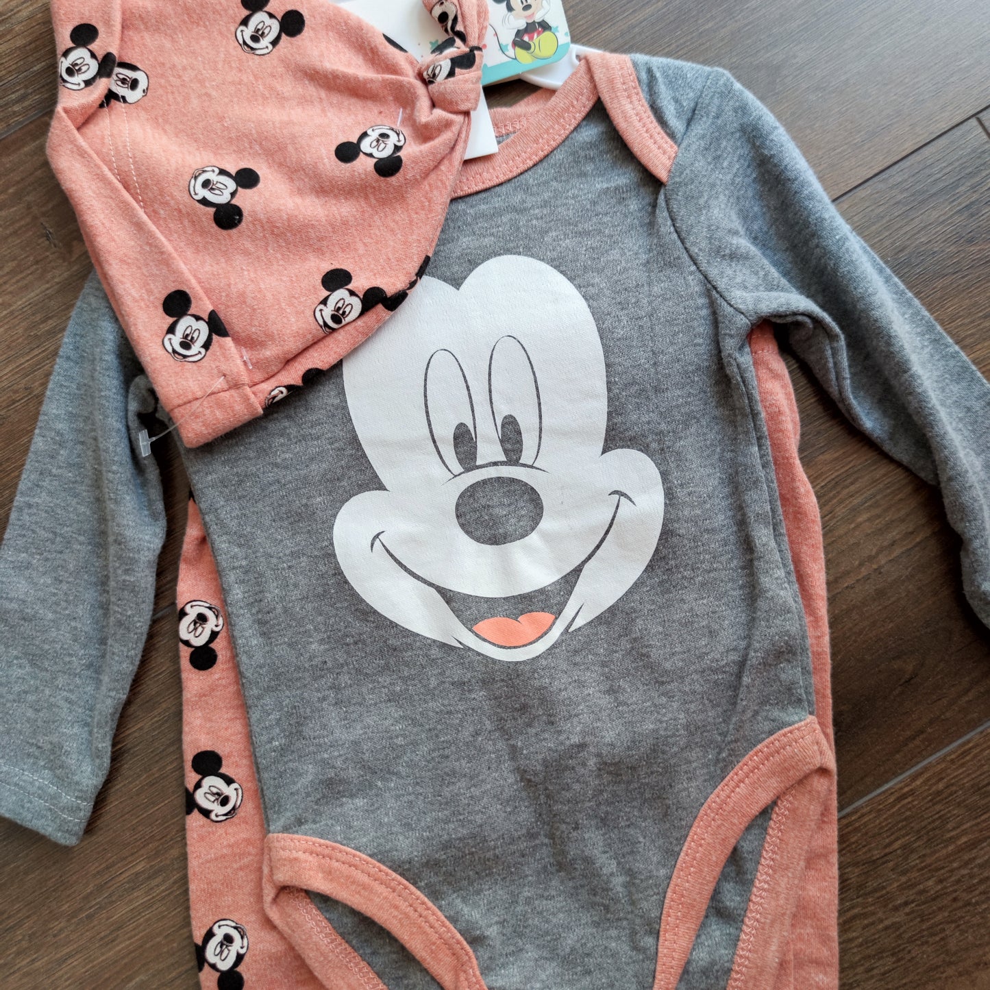 Set 3 piezas Mickey mouse Disney 6/9 meses