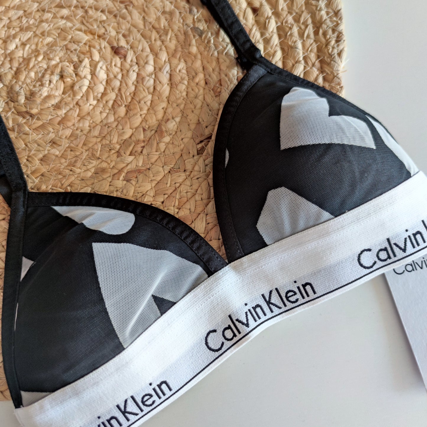 Bralette Calvin Klein talla XS