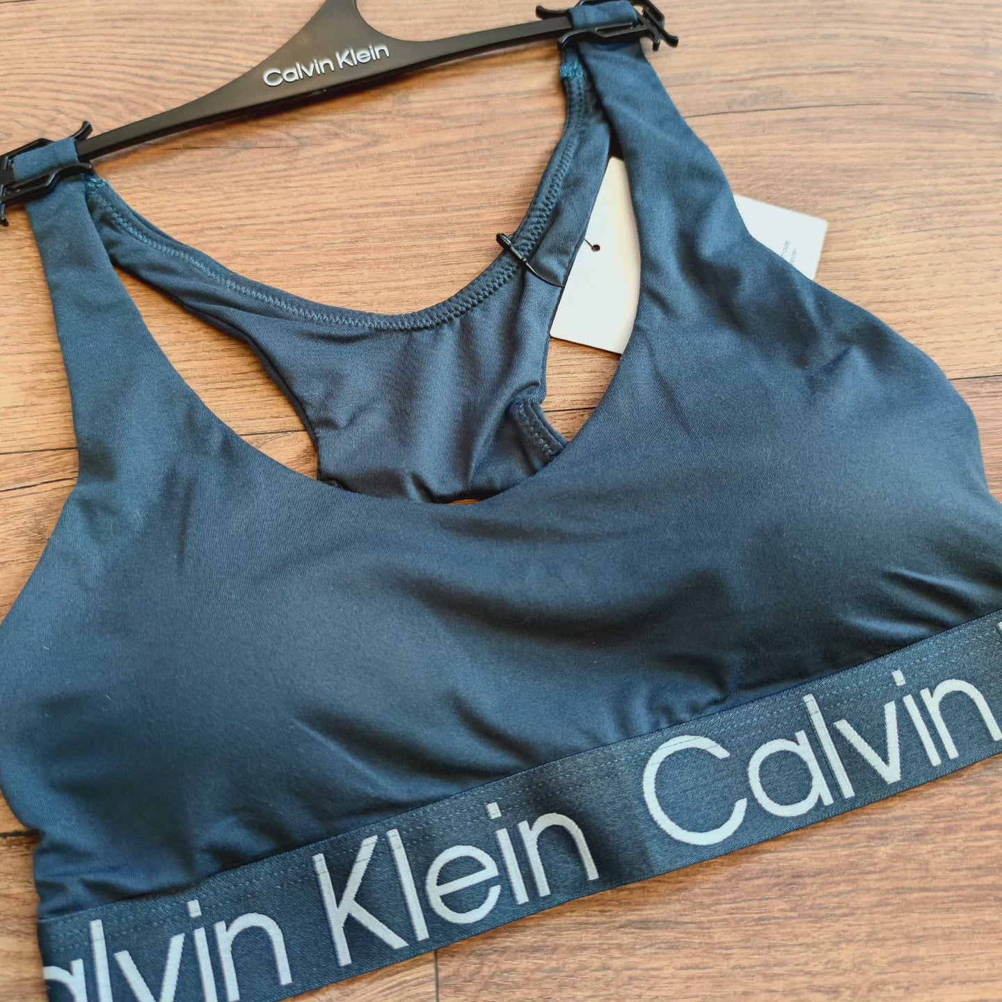 Bralette Calvin Klein talla S-M