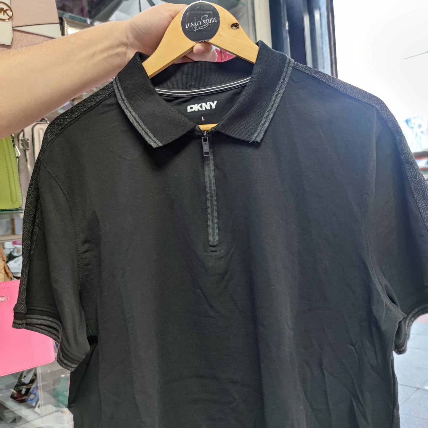 Polera DKNY talla L