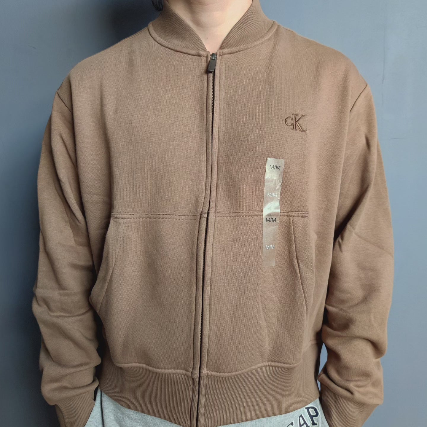 Poleron hombre Calvin Klein oversized FIT