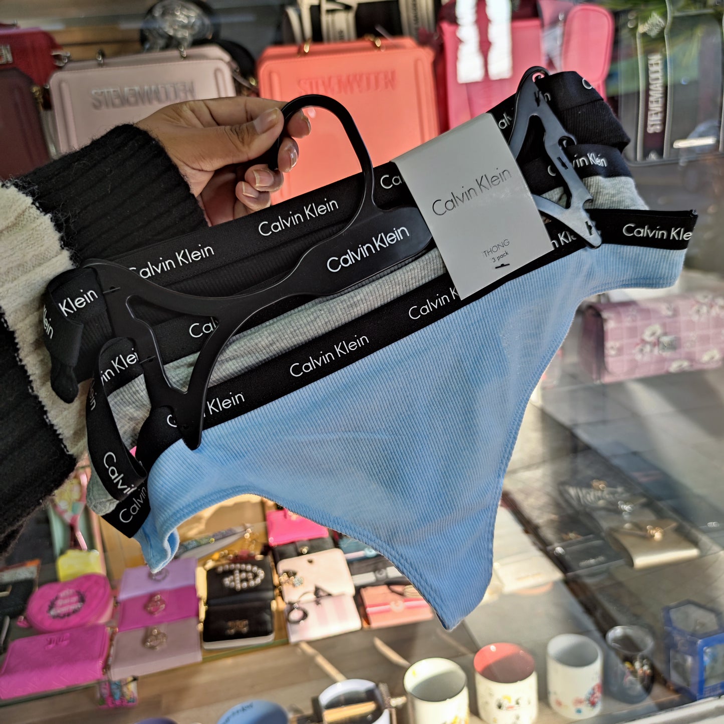 Lenceria colales Calvin Klein talla L