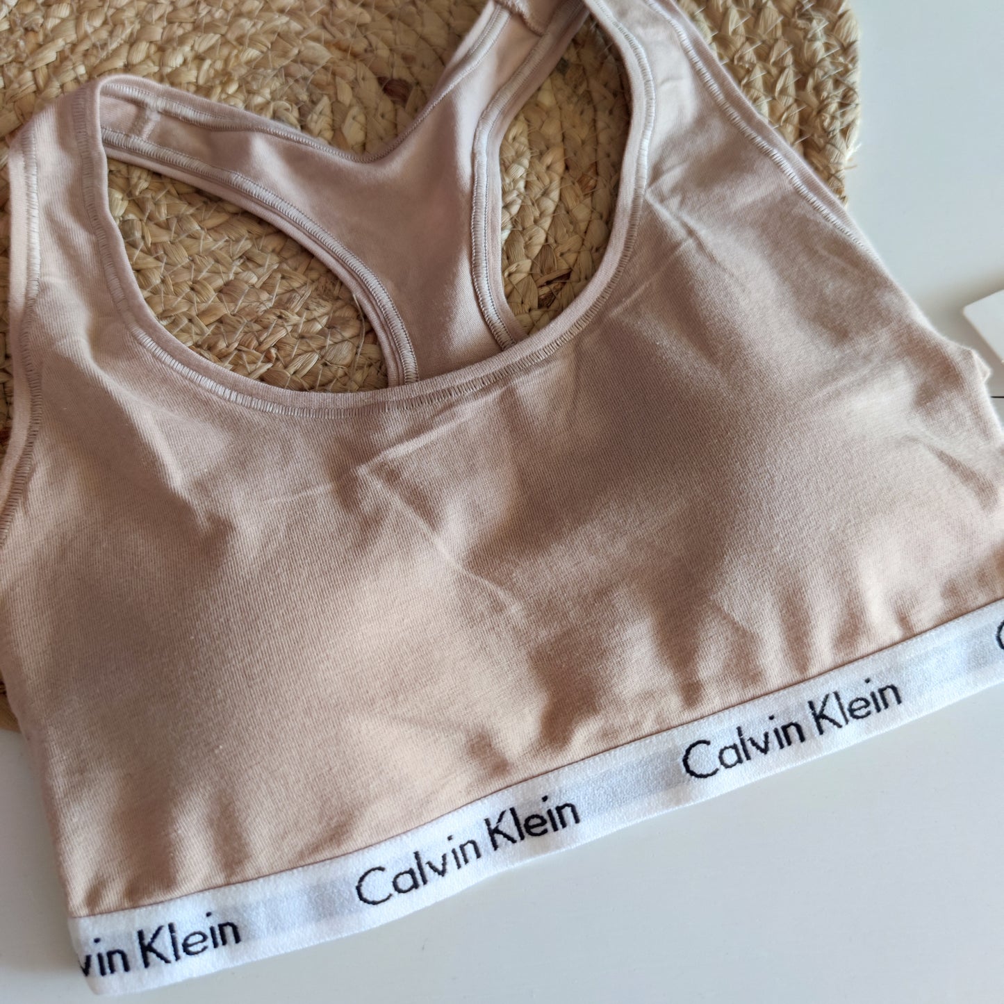 Bralette Calvin Klein talla S