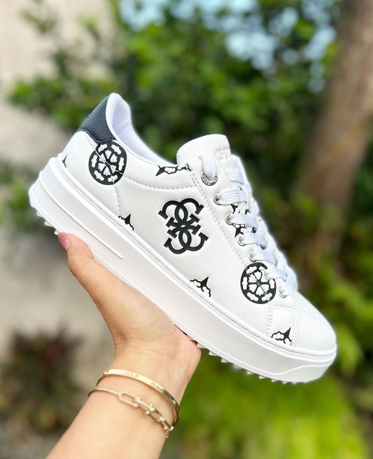 Zapatilla Guess talla 37