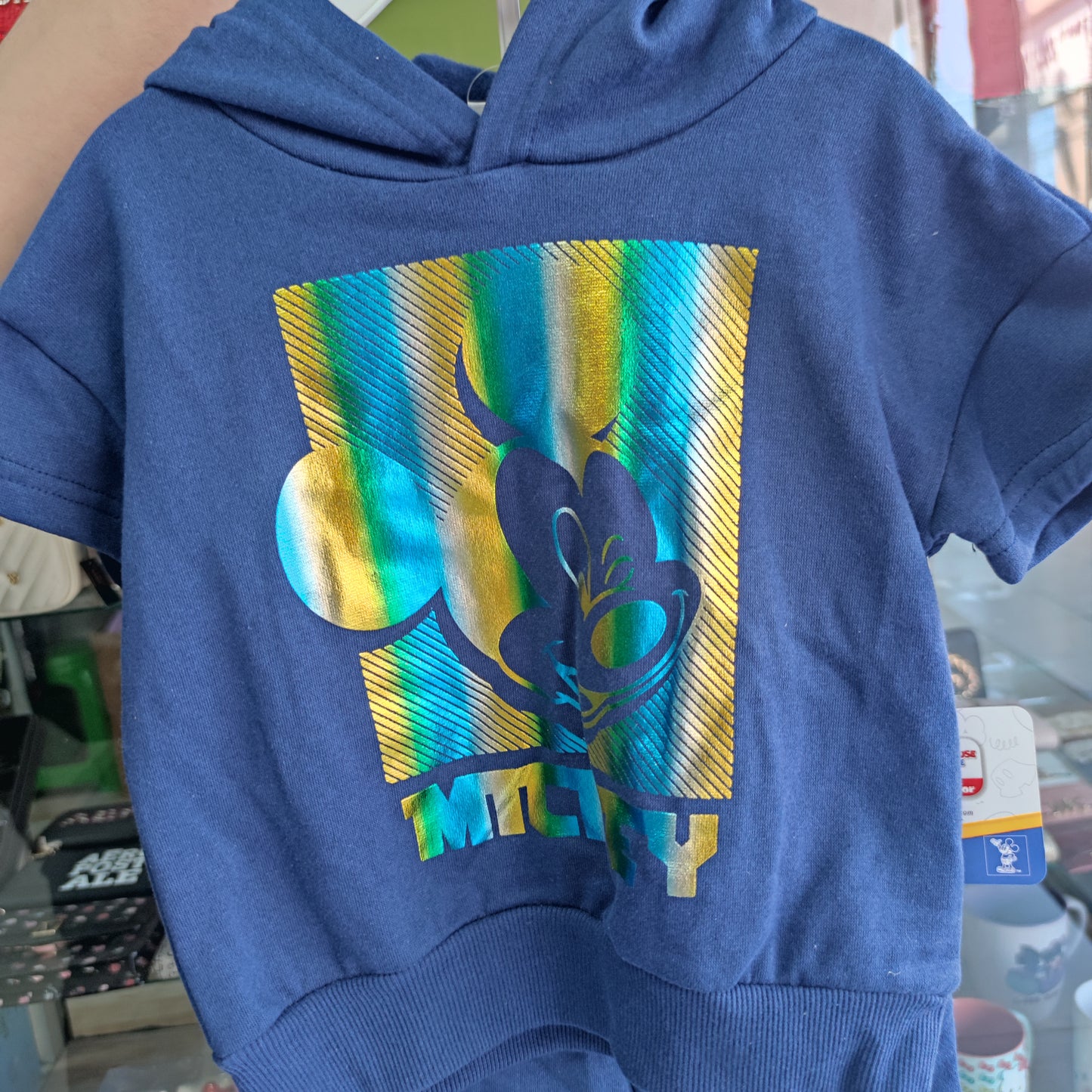 Conjunto Mickey mouse talla 24 meses