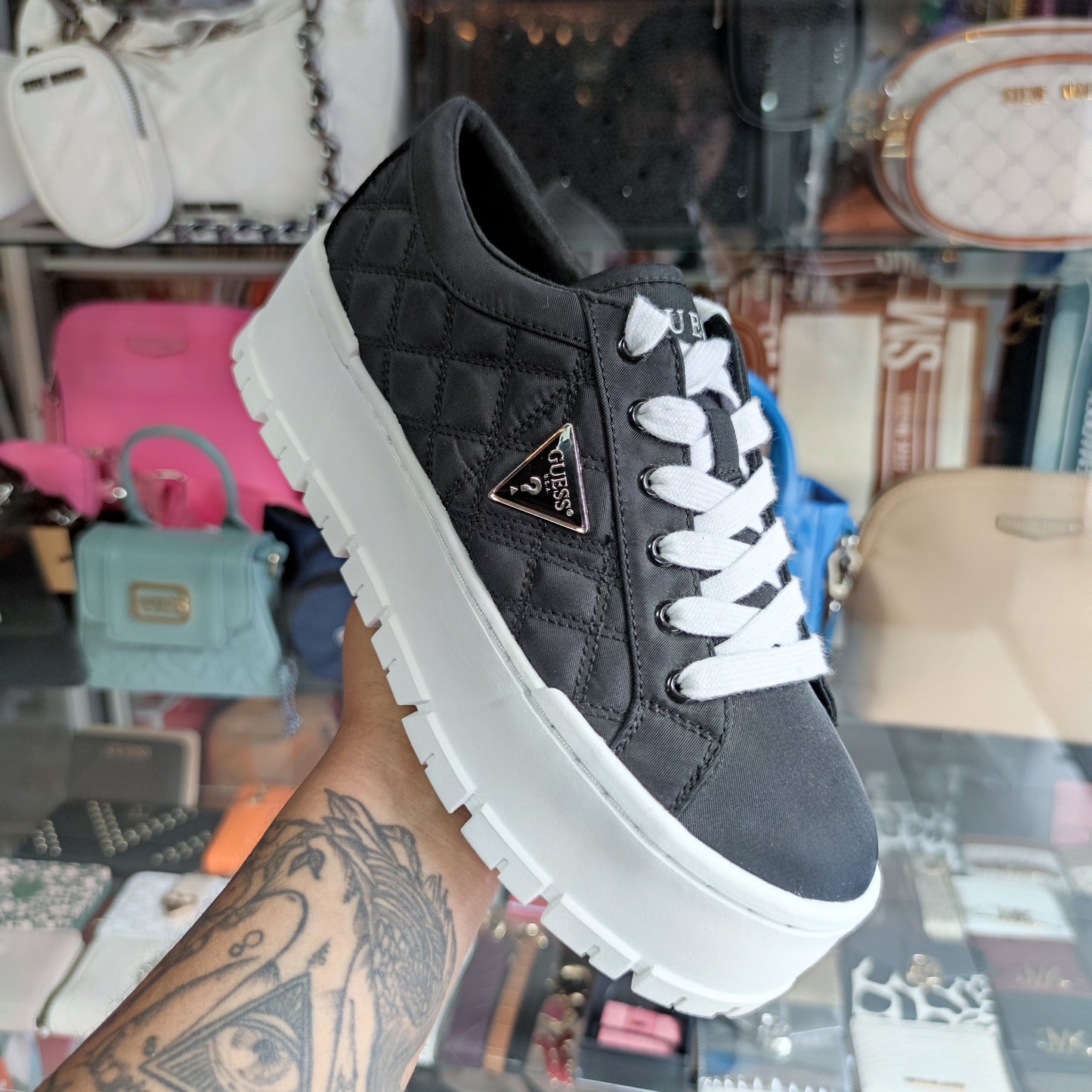 Zapatilla Guess talla 38
