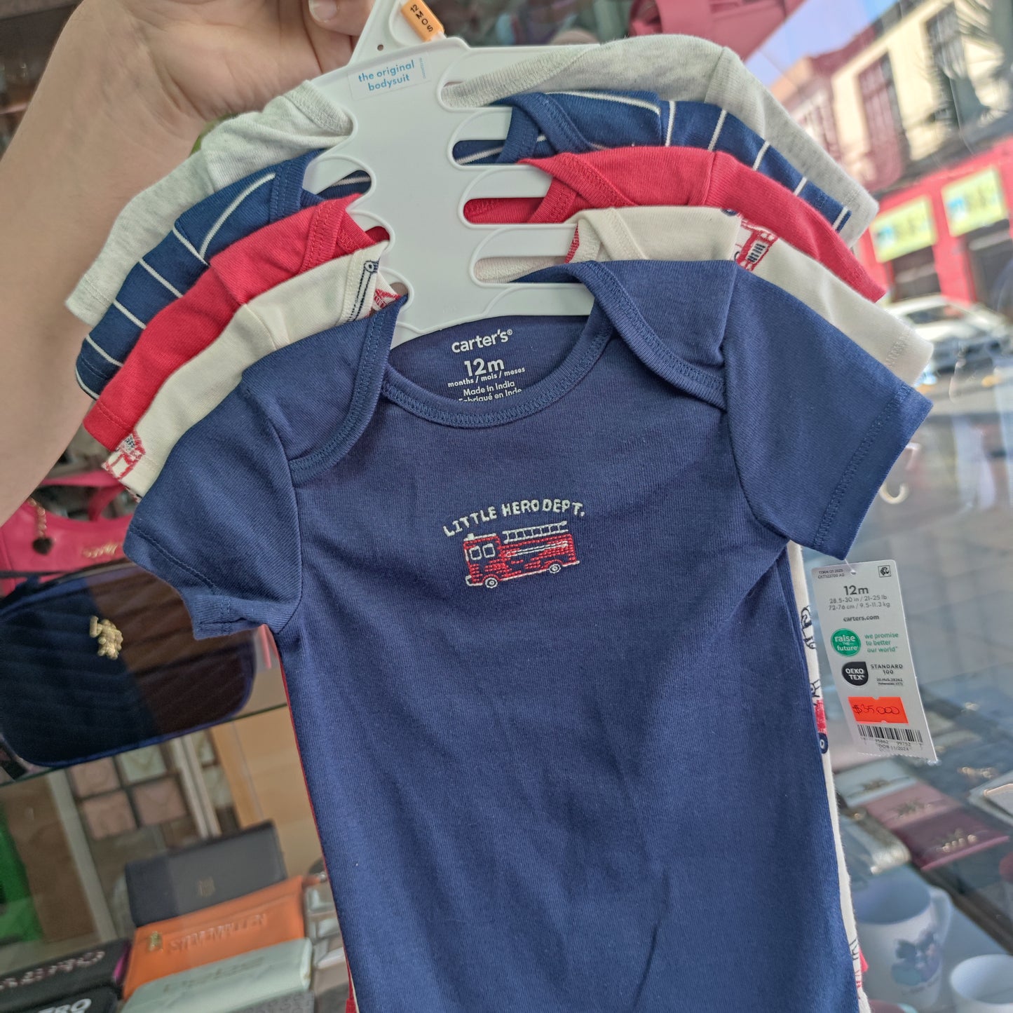 Set bodysuit Carters talla 12 meses
