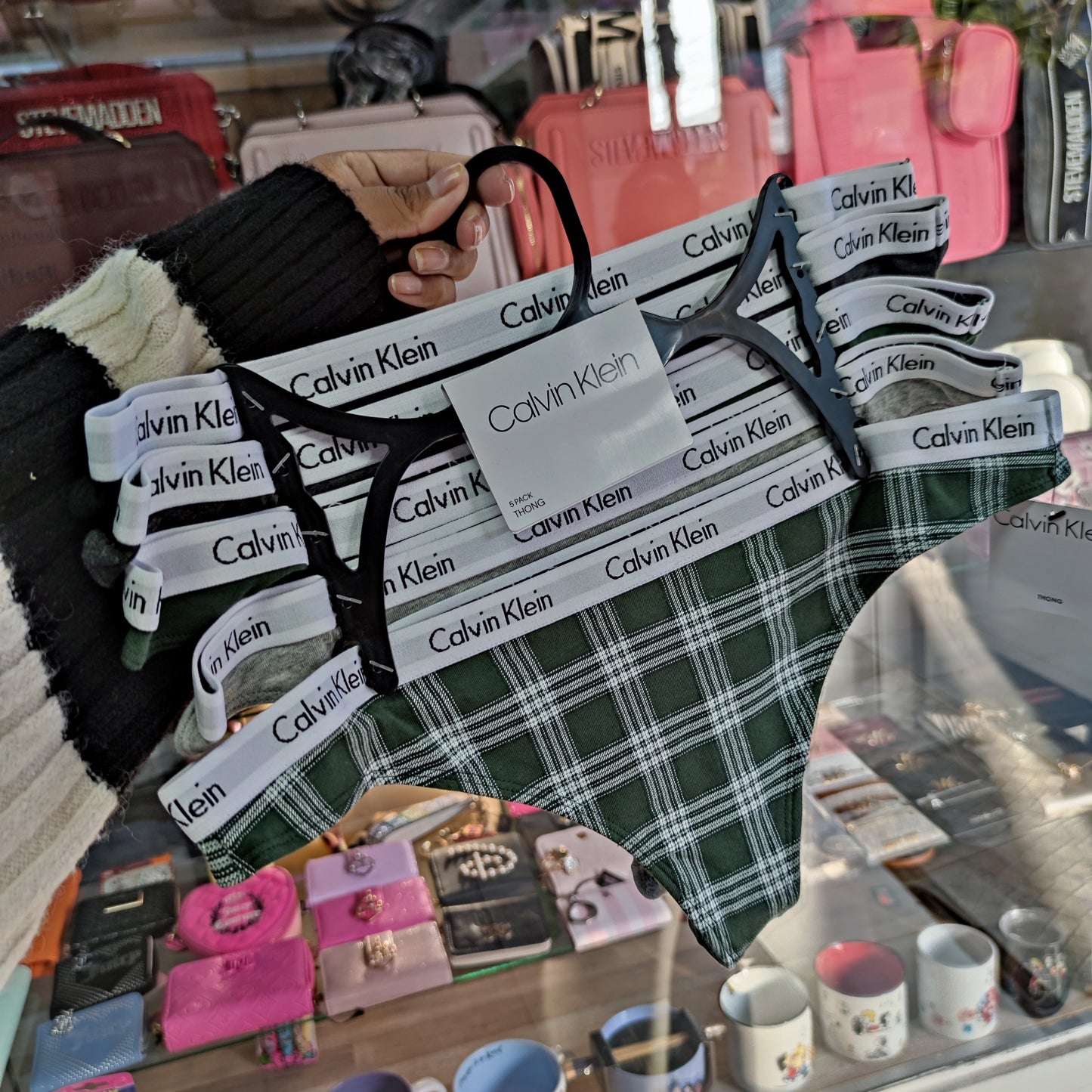 Lenceria colales Calvin Klein talla L