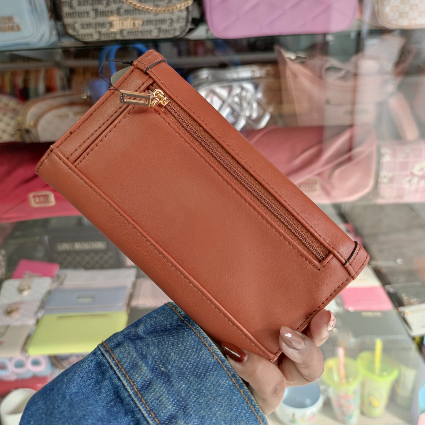 Billetera GUESS