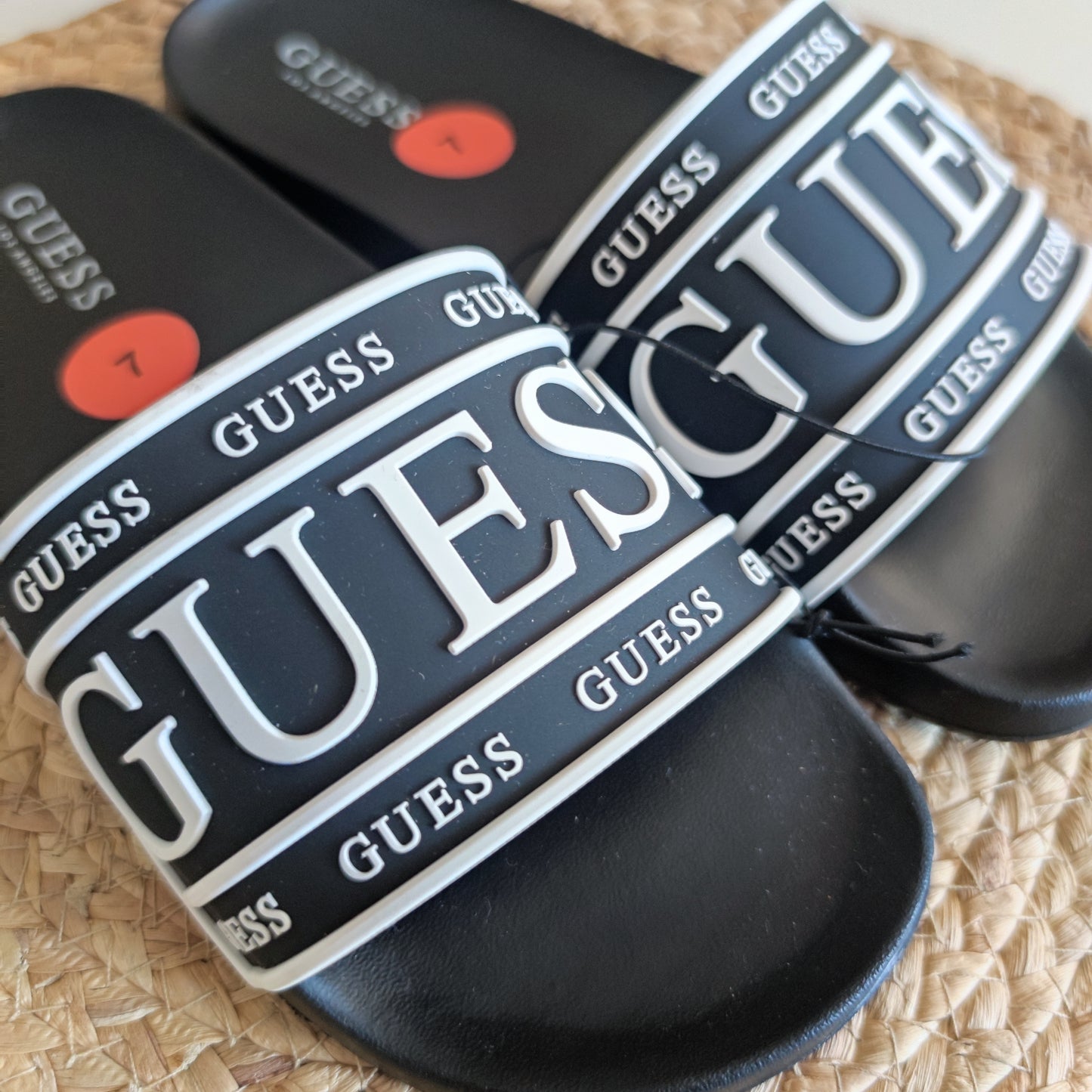 Sandalias Guess talla 38