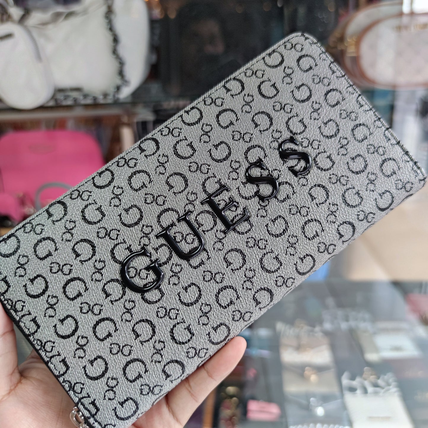 Billetera Guess