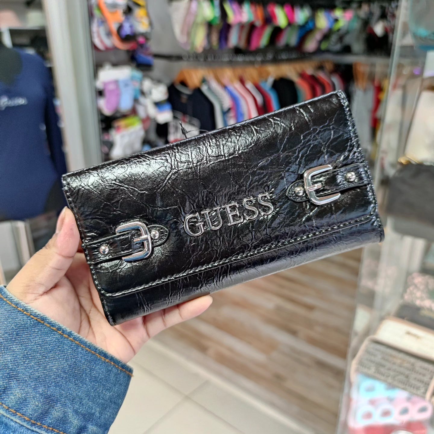 Billetera Guess