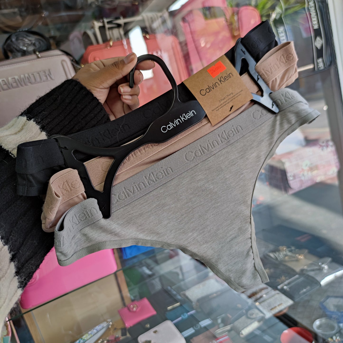 Lenceria colales Calvin Klein talla M