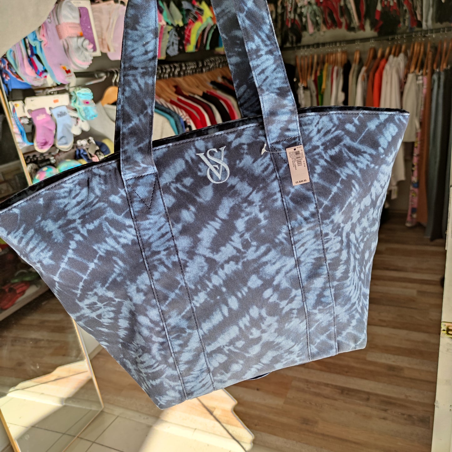 Tote Victoria's secret