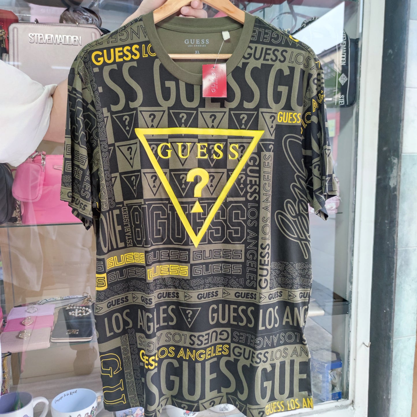 Polera Guess talla XL