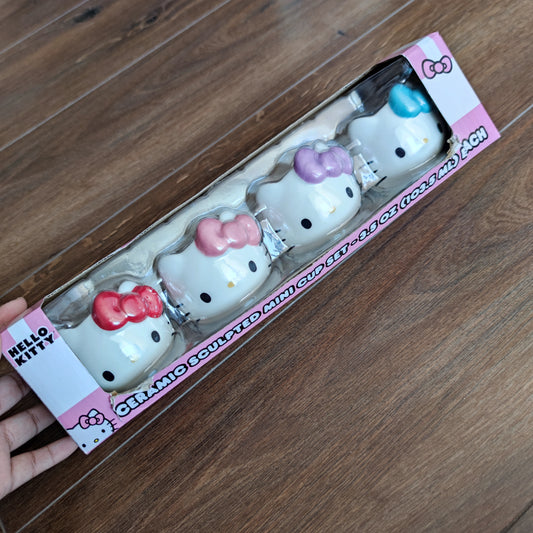 Set de 4 tacitas Hello Kitty