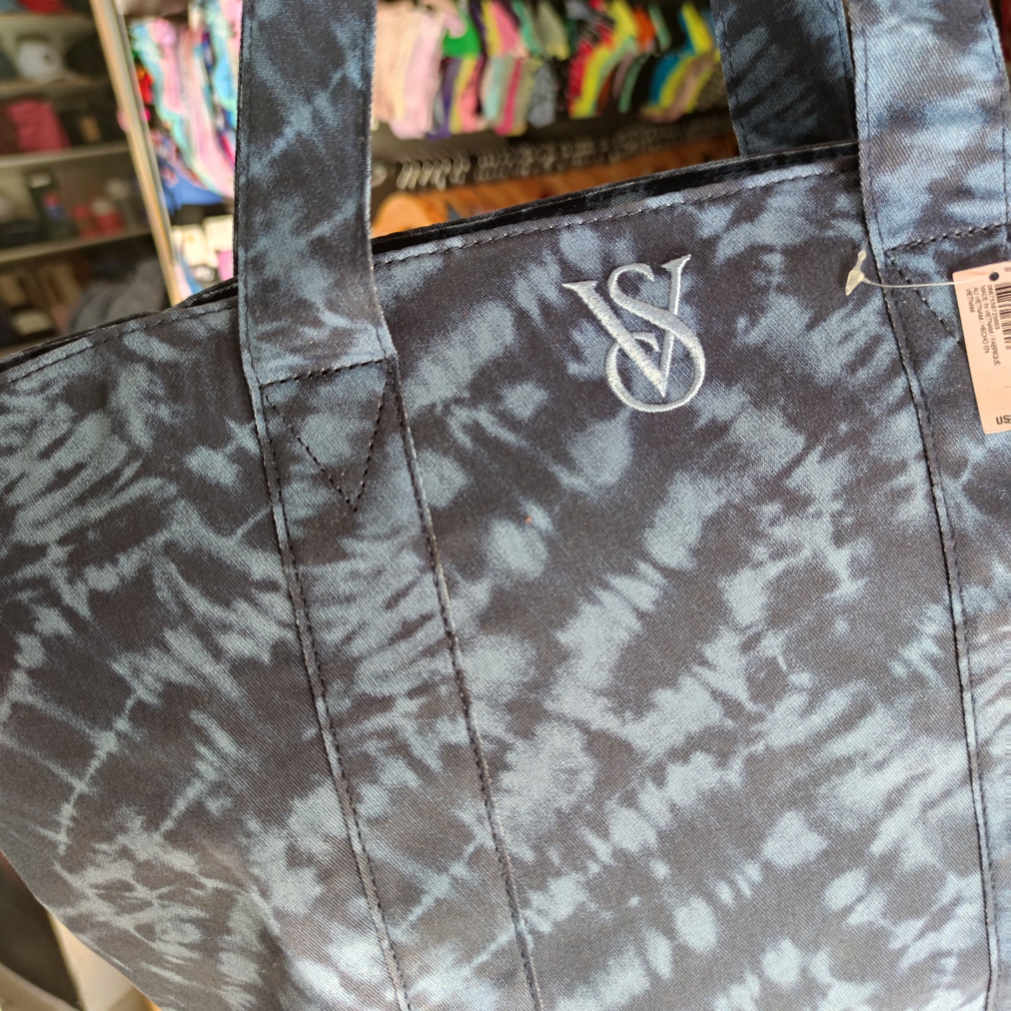 Tote Victoria's secret
