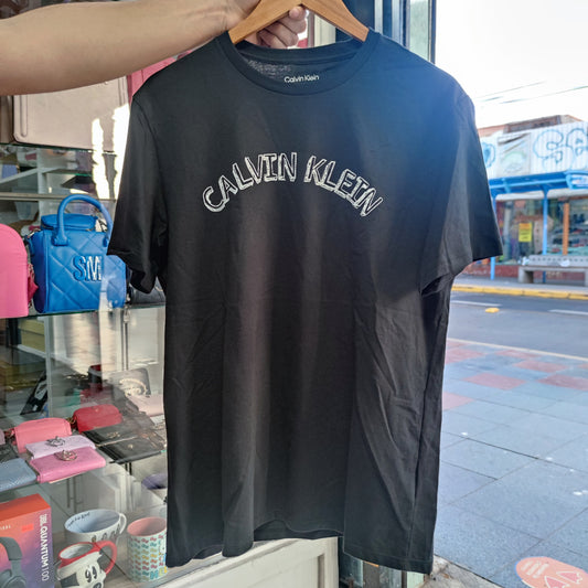 Polera Calvin Klein talla M