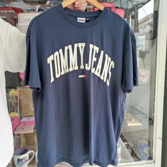 Polera Tommy Jeans talla L