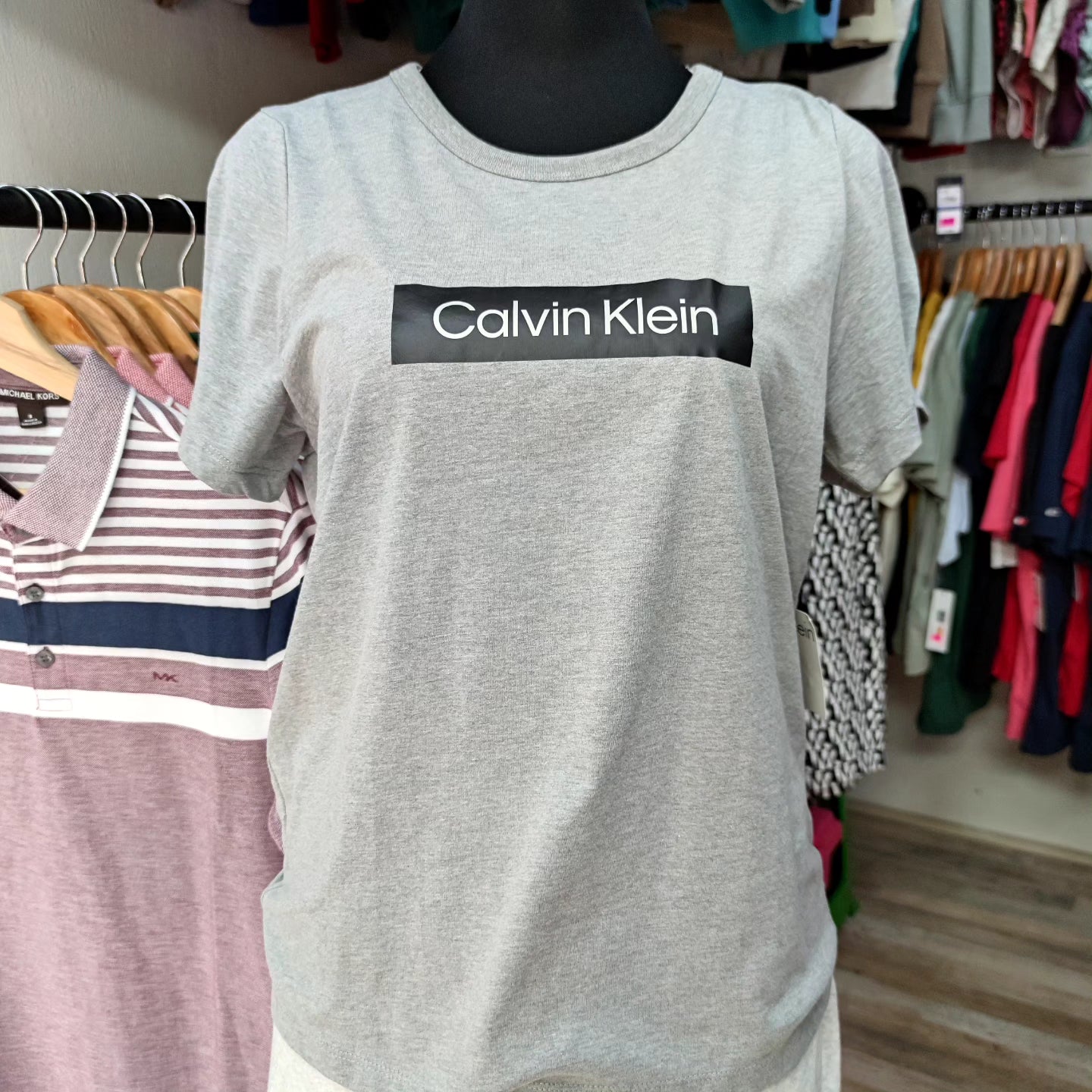 Polera mujer Calvin Klein talla M