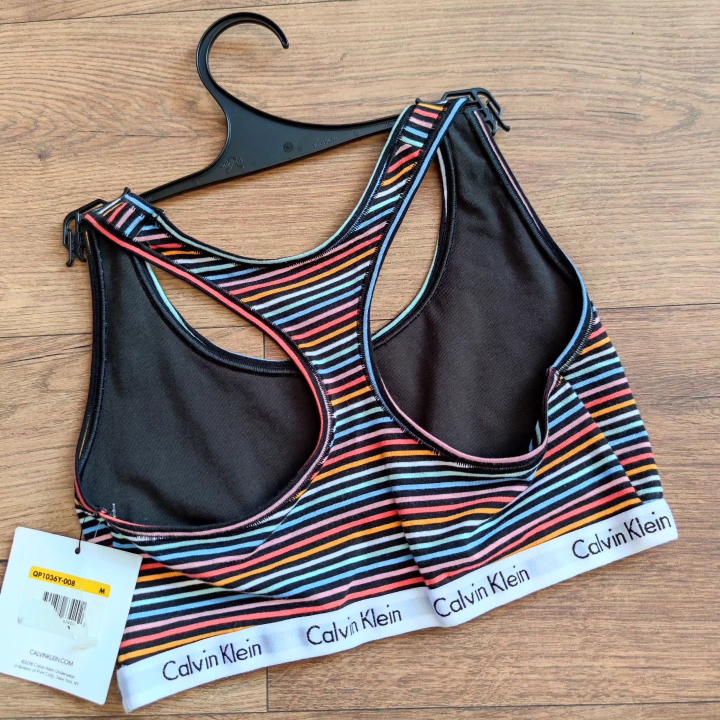 Bralette Calvin Klein talla M