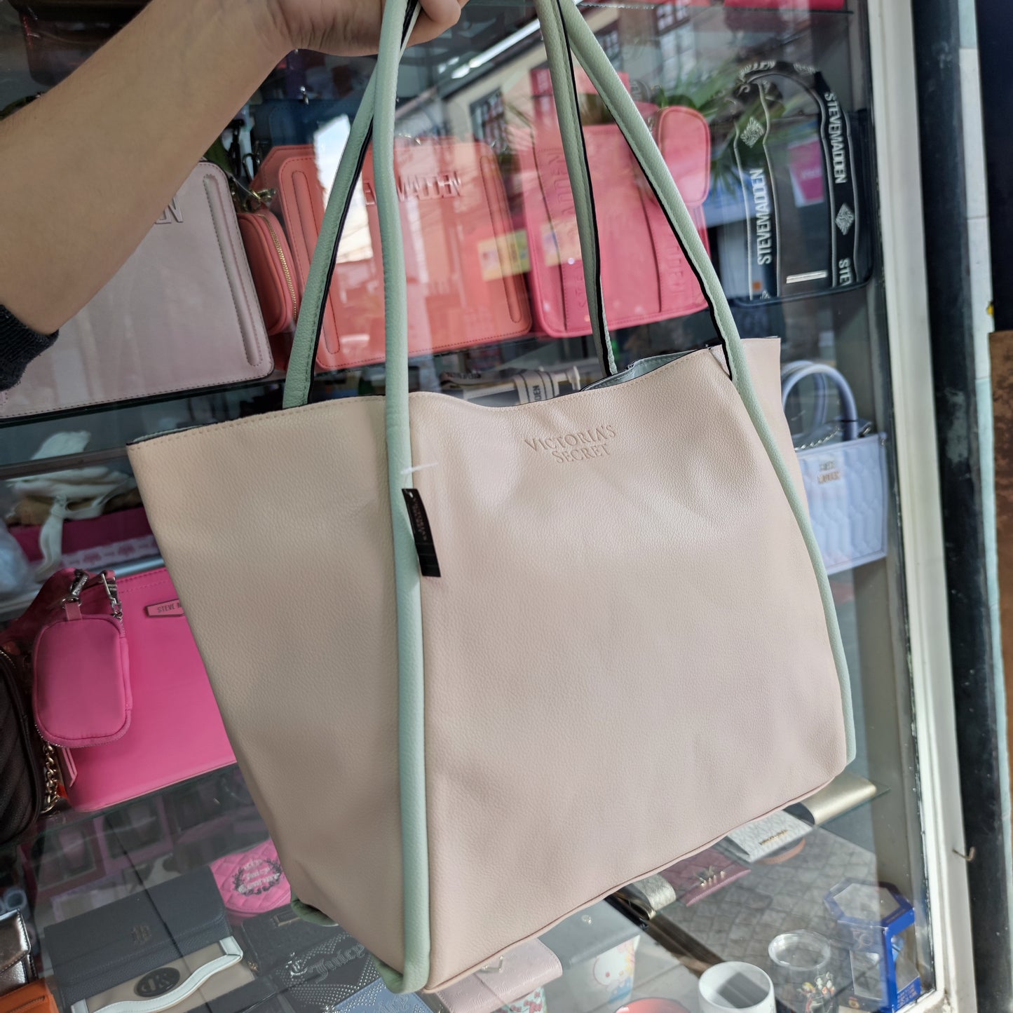 Tote Victorias secret