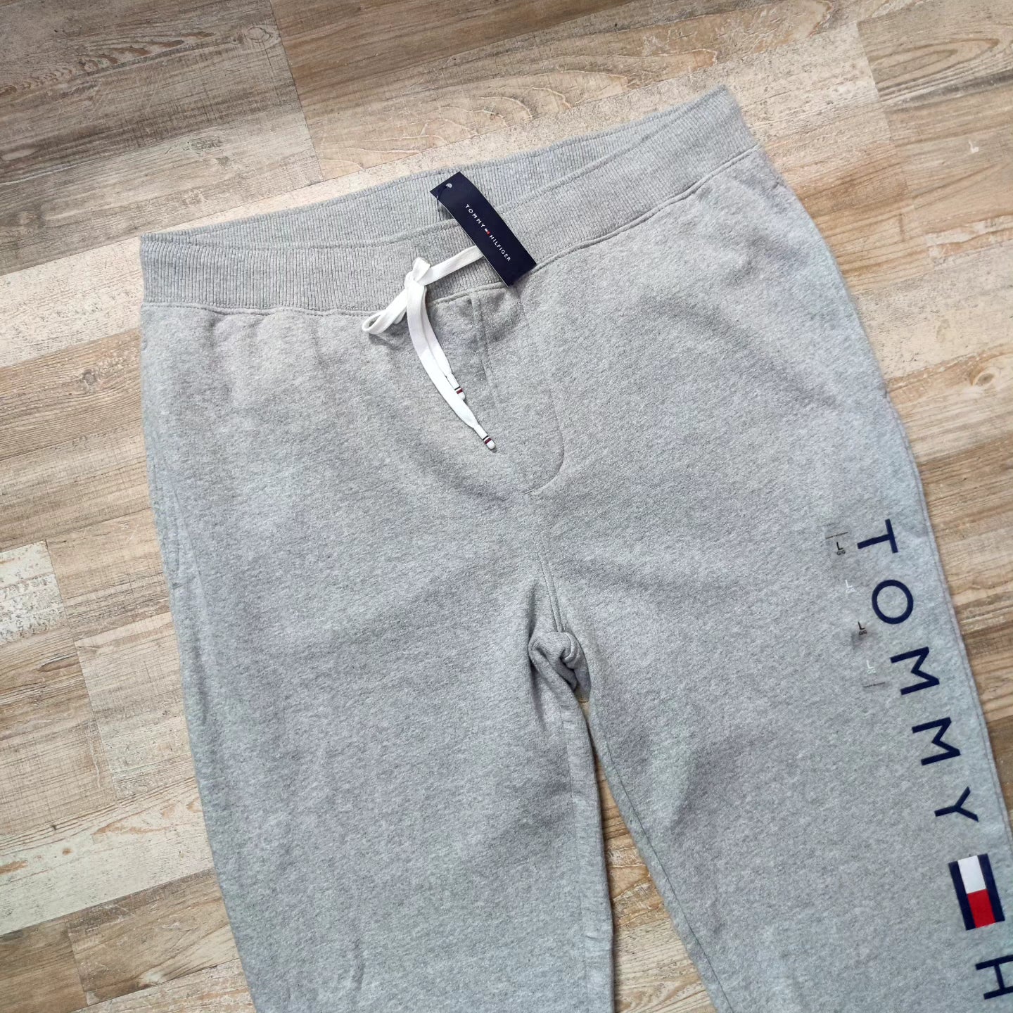 Jogger Tommy Hilfiger talla L