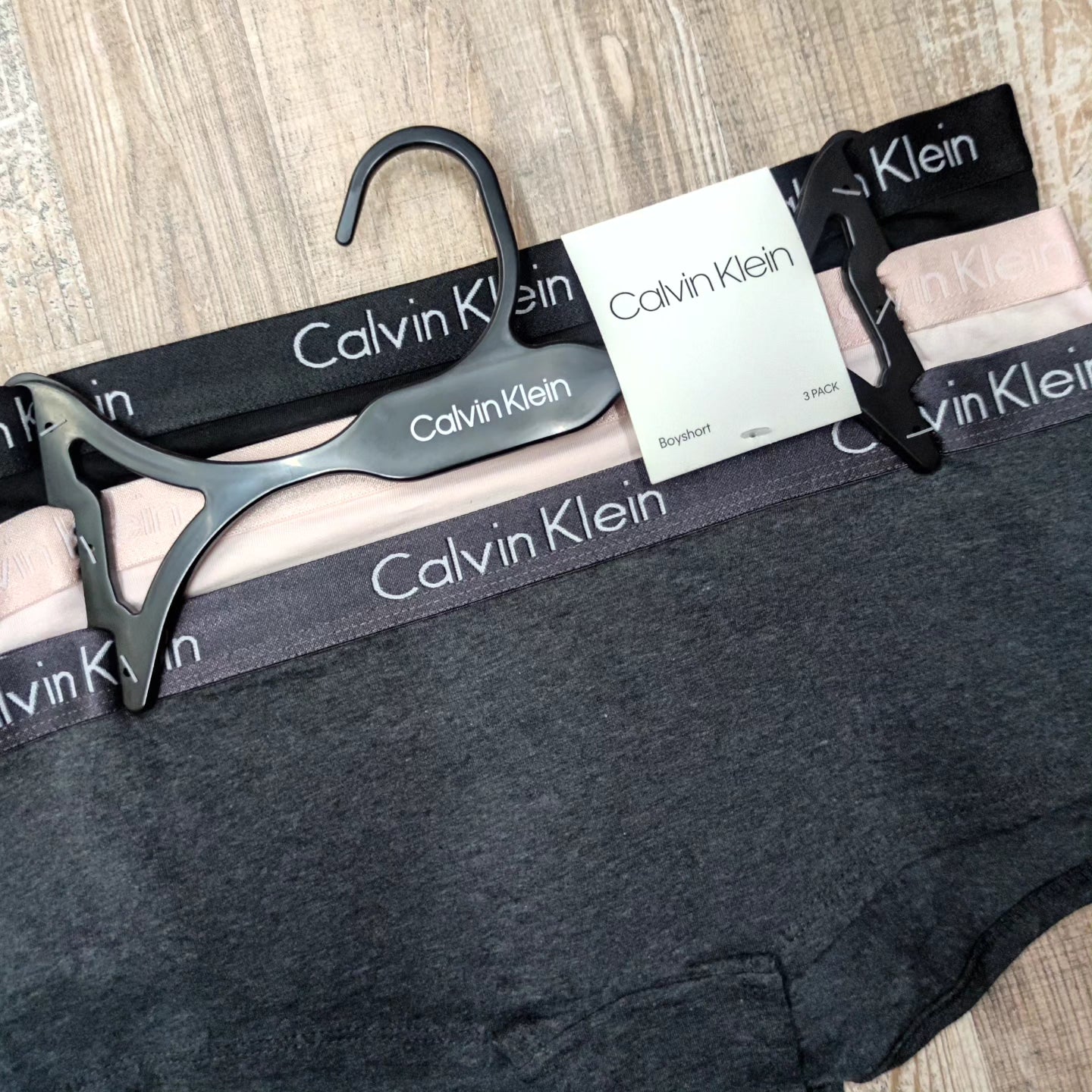 3-pantaletas Calvin Klein