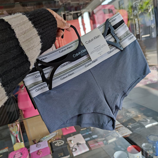 Lencería Calvin Klein talla S