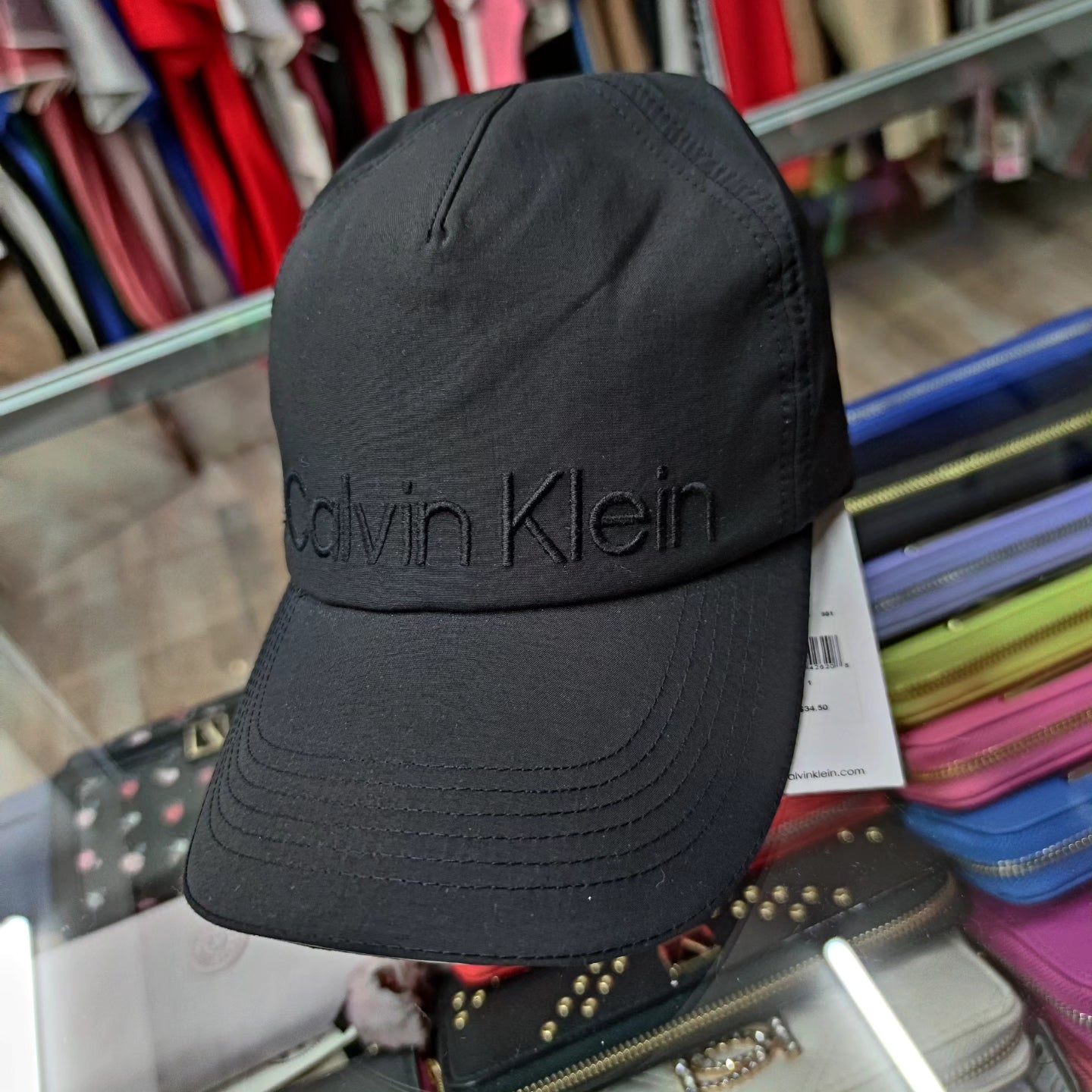 Gorro Calvin Klein