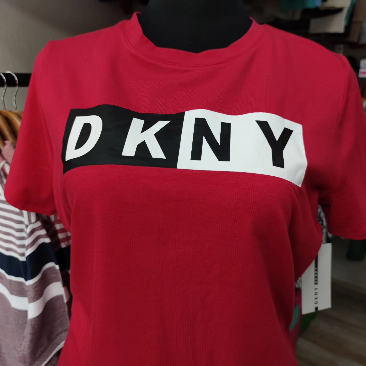 Polera mujer DKNY talla S y M