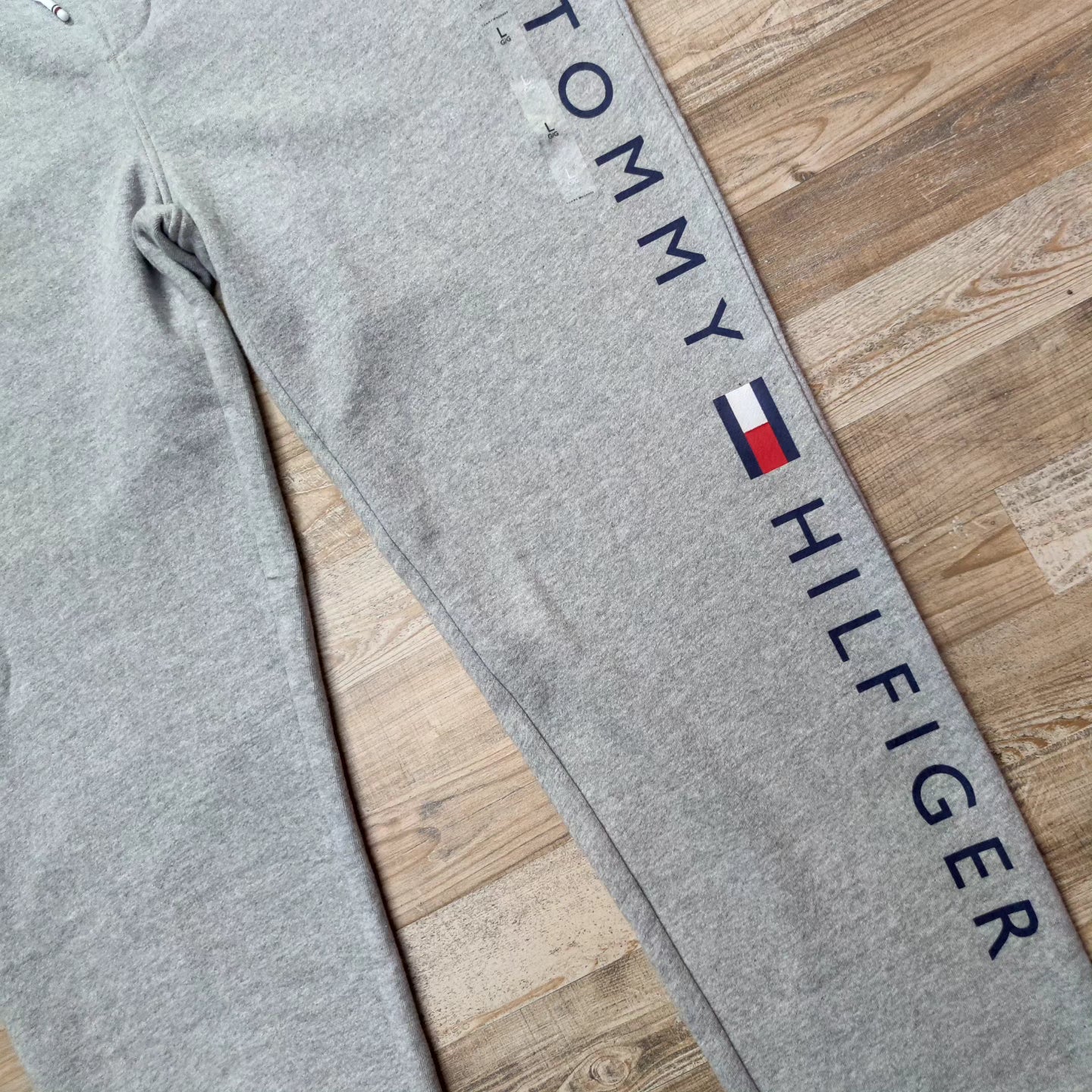 Jogger Tommy Hilfiger talla L